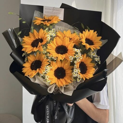 Hoa hướng dương vàng Vania Florist - Shop hoa tươi Đà Nẵng